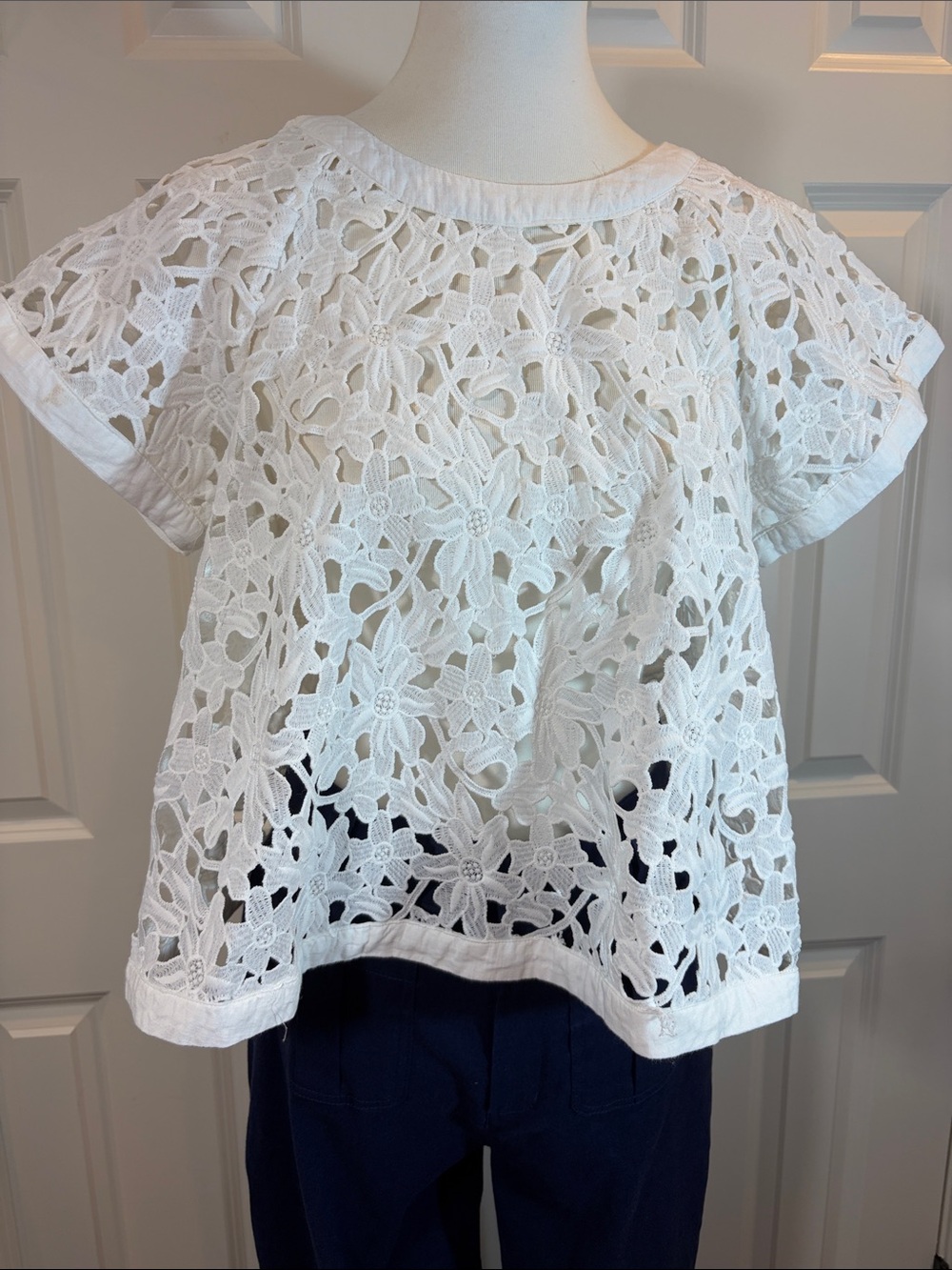 Listicle White Floral Lace Eyelet Short Sleeve Top